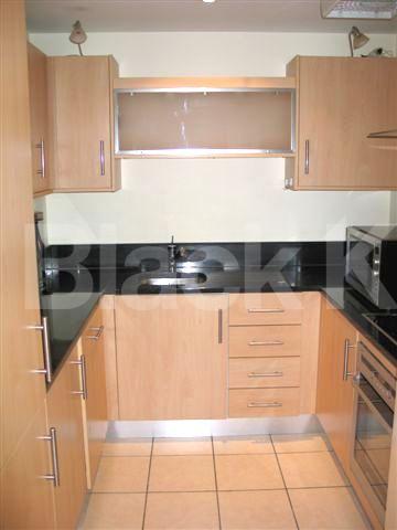 			GREAT LOCATION!, 2 Bedroom, 1 bath, 1 reception Flat			 William Road, EUSTON